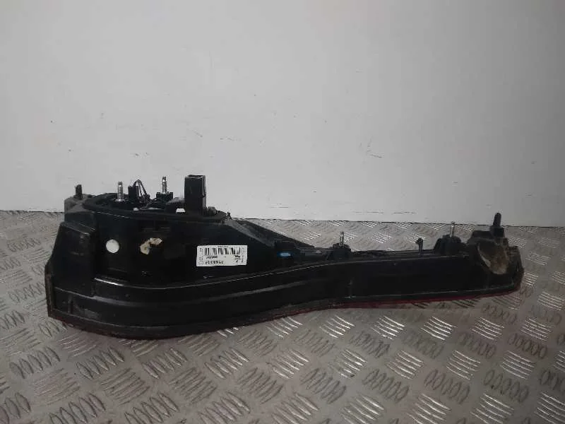 Piloto Trasero Derecho Interior para Renault Megane Iv Berlina 5P