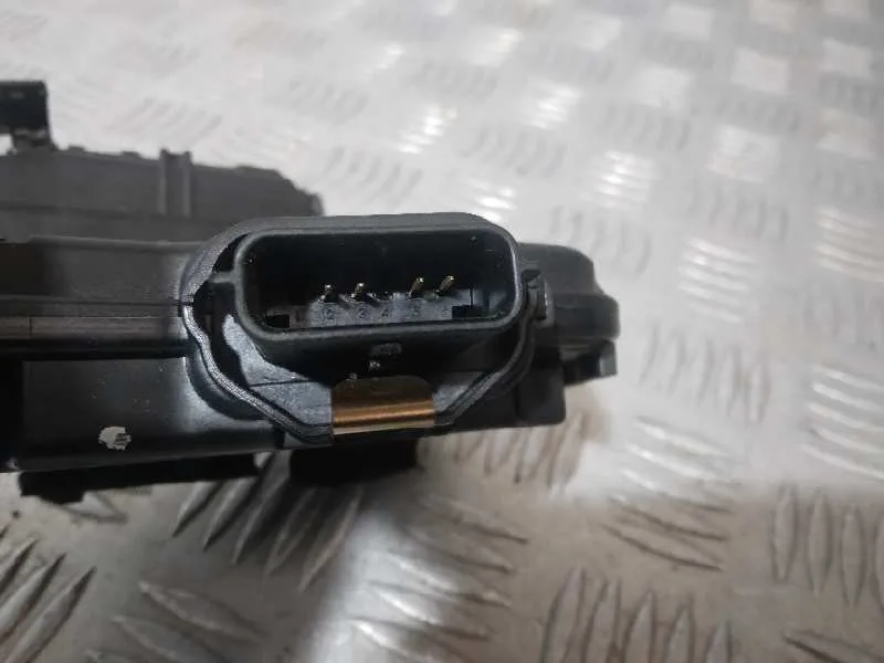 Cerradura Puerta Trasera Derecha para Smart Forfour
