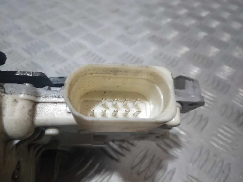 Cerradura Puerta Delantera Izquierda para Volkswagen Passat Berlina (3C2)