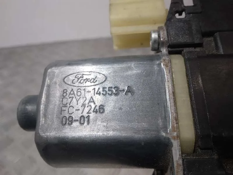 Motor Elevalunas Delantero Derecho para Ford Fiesta (Cb1)
