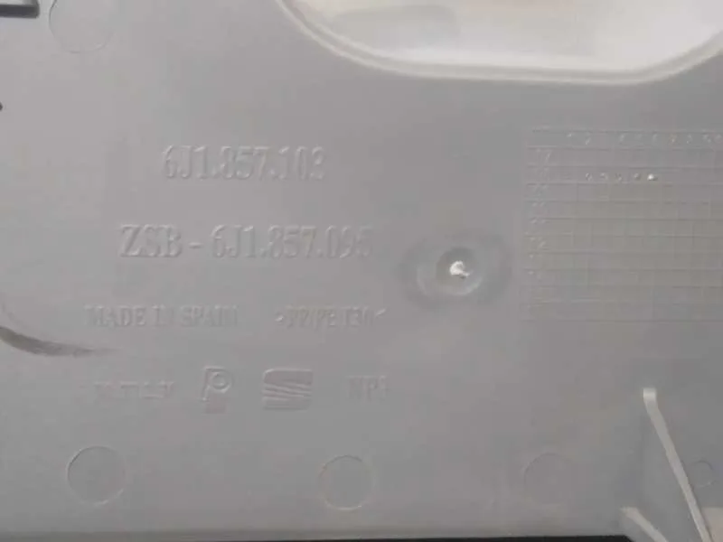 Guantera para Seat Ibiza (6J5)