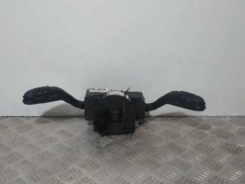 Mando Multifuncion para Seat Ibiza (6J5)