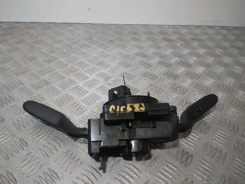 Mando Multifuncion para Seat Ibiza (6J5)
