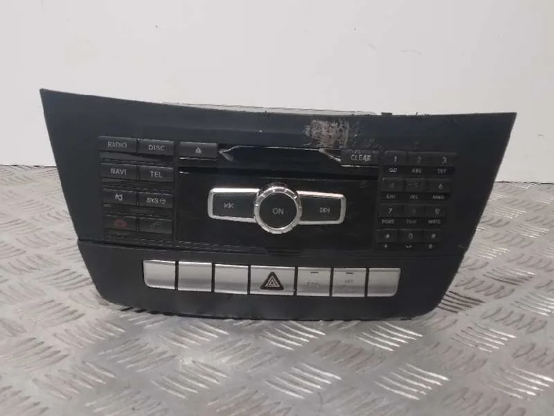 Sistema Audio / Radio Cd para Mercedes-Benz Clase C (W204) Berlina
