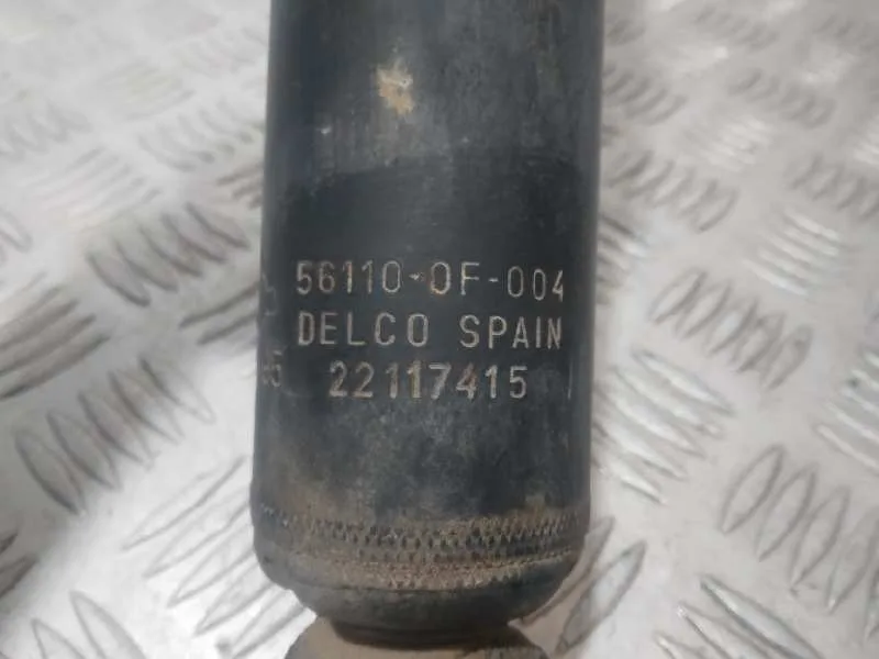 Amortiguador Delantero Derecho para Nissan Terrano/Terrano.ii (R20)