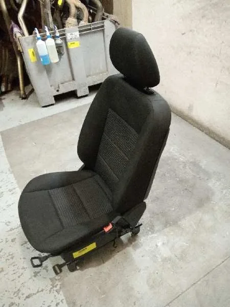 Asiento Delantero Derecho para Mercedes-Benz Clase B (W245)