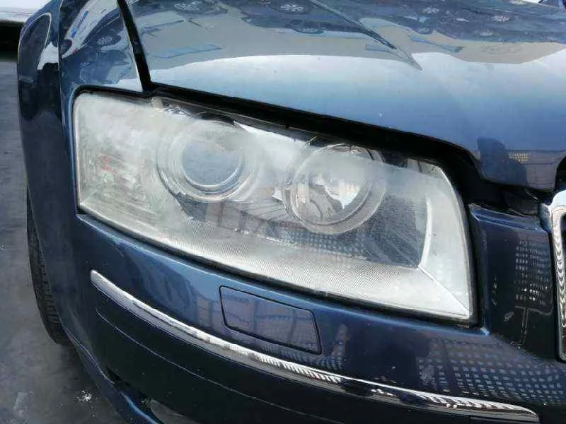 Faro Derecho para Audi A8 (4E2)