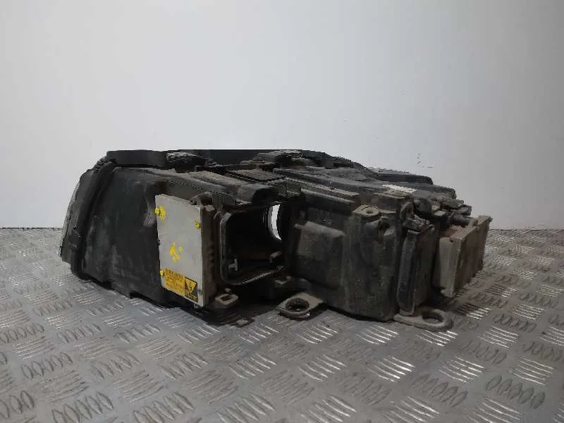 Faro Derecho para Audi A8 (4E2)