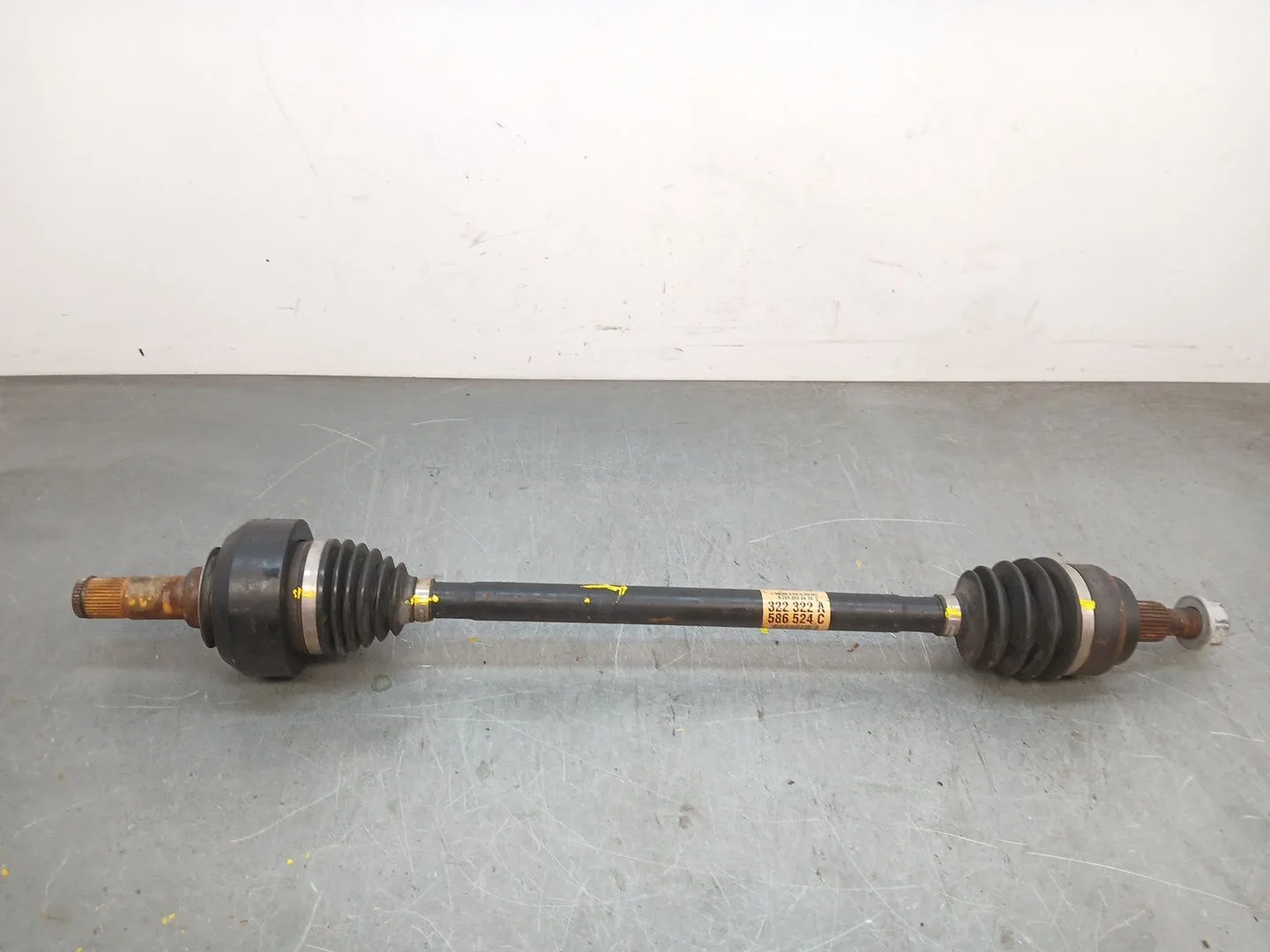Transmision Trasera Derecha para Mercedes-Benz Clase R (W251)