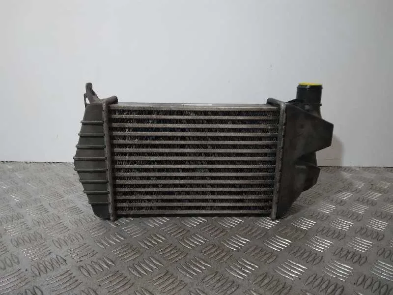 Intercooler para Opel Astra H Ber.