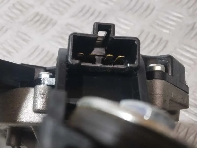 Motor Limpia Trasero para Kia Carens ( )