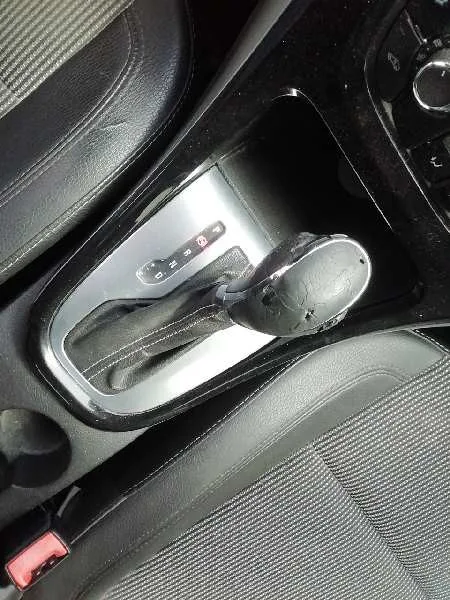 Palanca Cambio para Opel Astra J Lim.