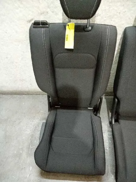 Asientos Traseros para Ford Kuga (Cbs)