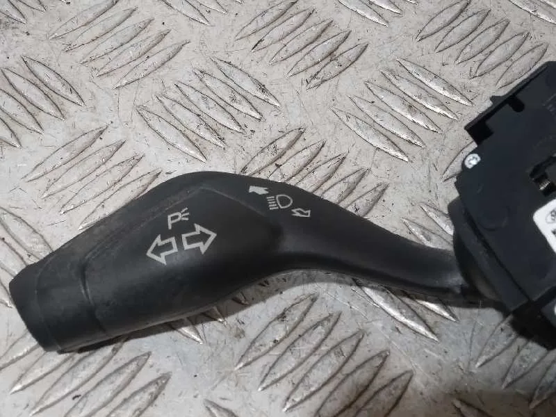 Mando Luces para Ford Kuga (Cbs)
