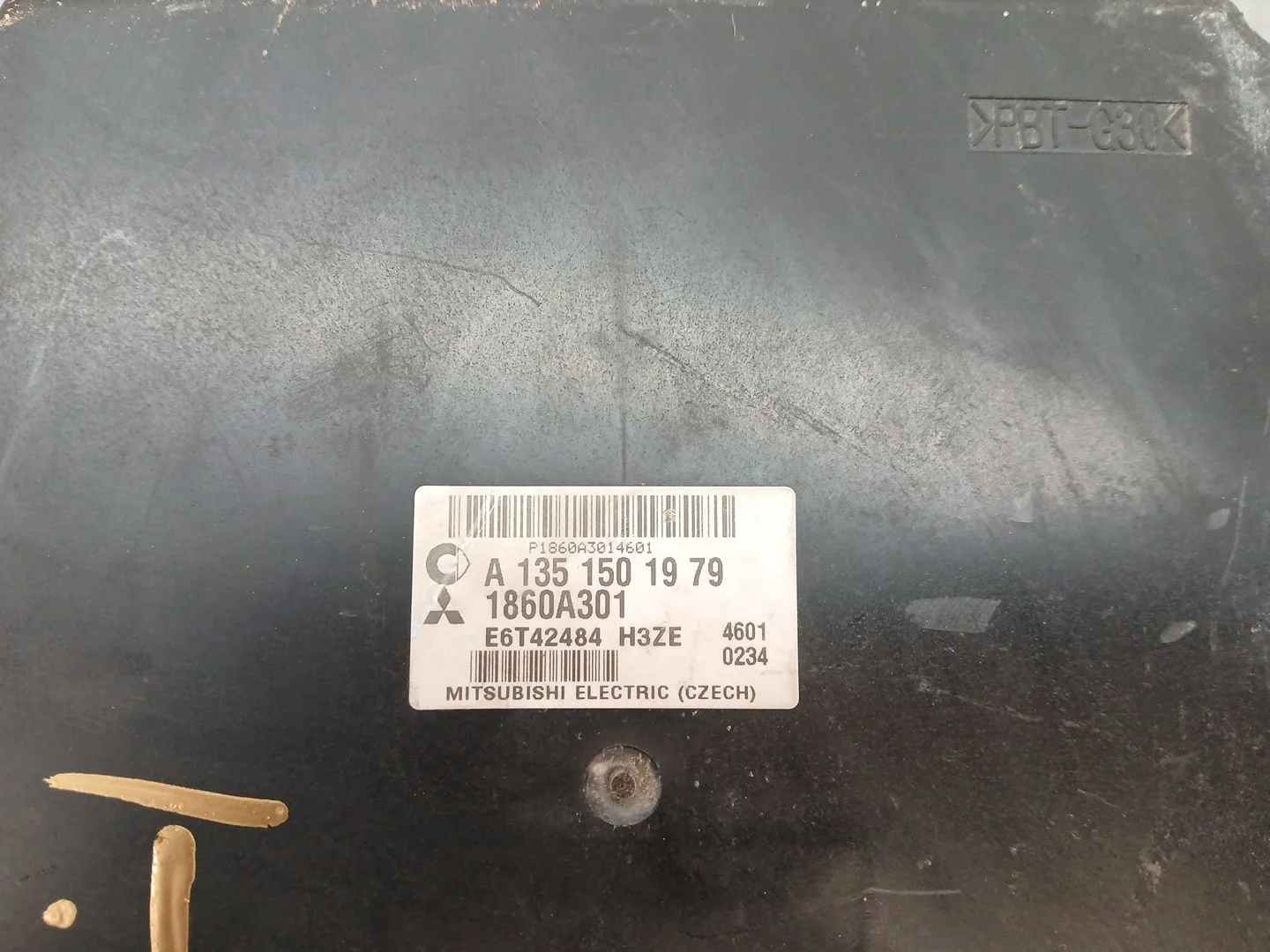 Centralita Motor Uce para Mitsubishi Colt Berlina 5 (Z30A)