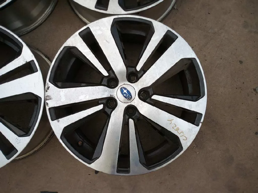 Juego Llantas para Subaru Outback (B15)