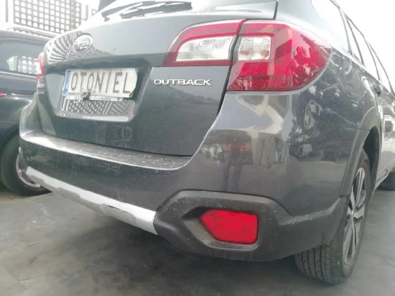 Paragolpes Trasero para Subaru Outback (B15)