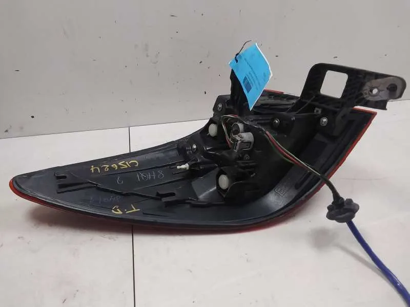 Piloto Trasero Derecho para Subaru Outback (B15)