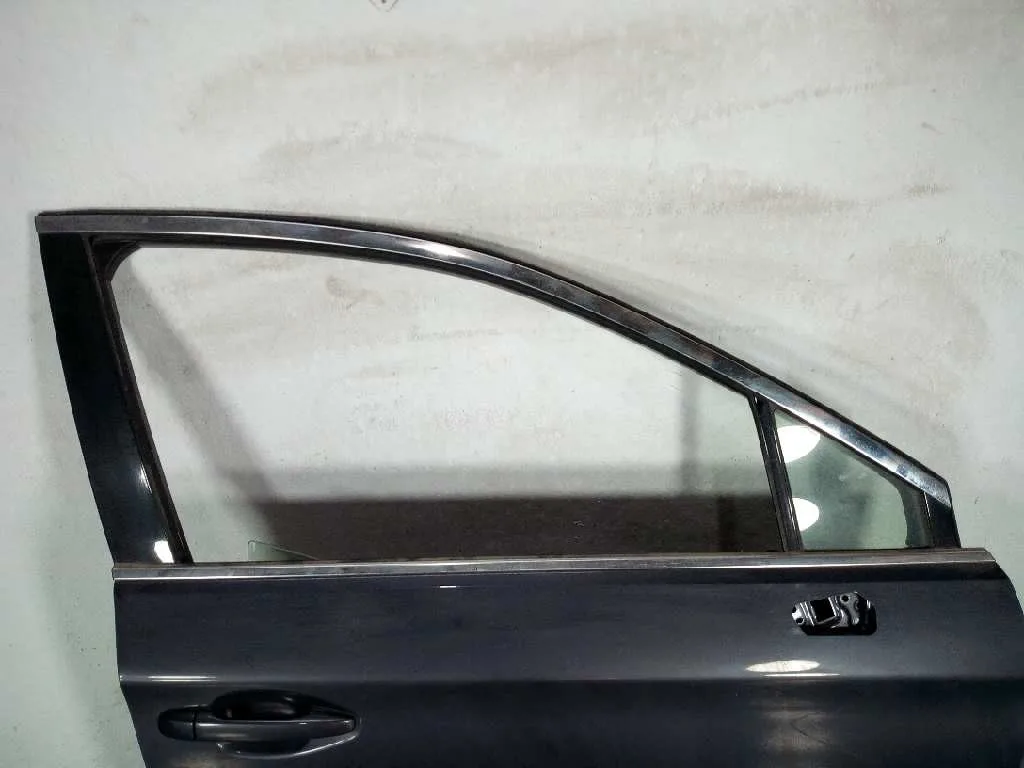 Puerta Delantera Derecha para Subaru Outback (B15)