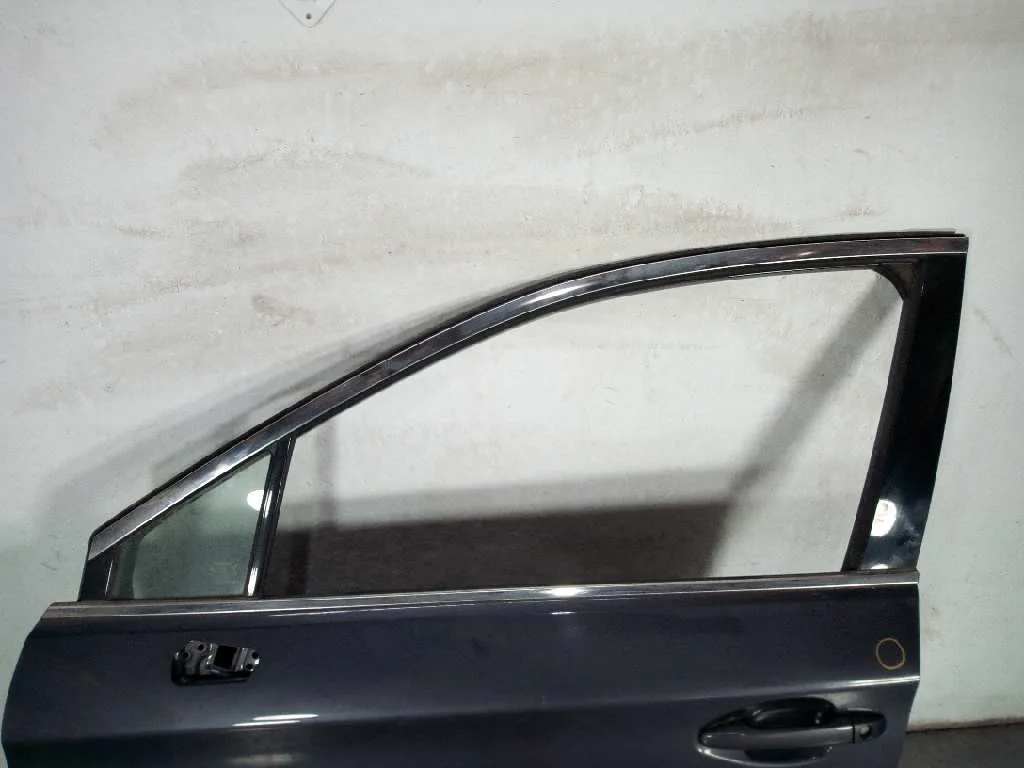 Puerta Delantera Izquierda para Subaru Outback (B15)