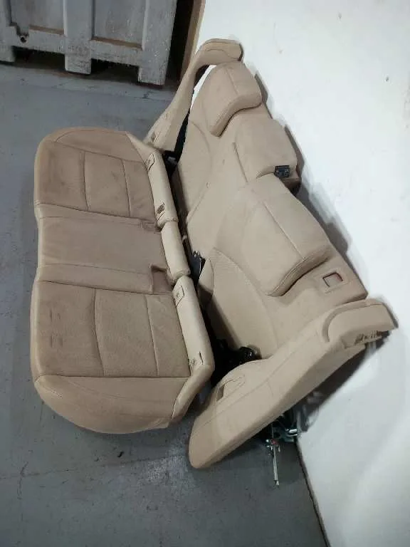 Juego Asientos Completo para Subaru Outback (B15)