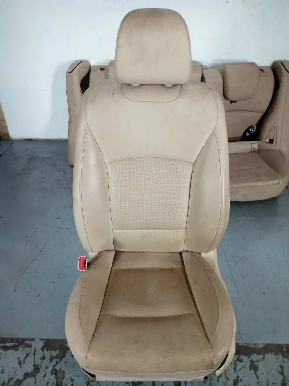 Juego Asientos Completo para Subaru Outback (B15)
