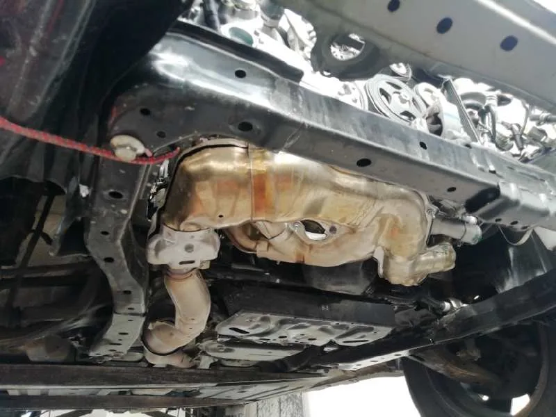 Puente Delantero para Subaru Outback (B15)