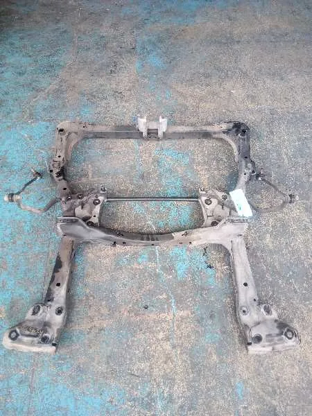 Puente Delantero para Subaru Outback (B15)