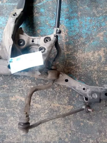Puente Delantero para Subaru Outback (B15)
