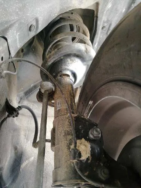 Amortiguador Delantero Izquierdo para Subaru Outback (B15)