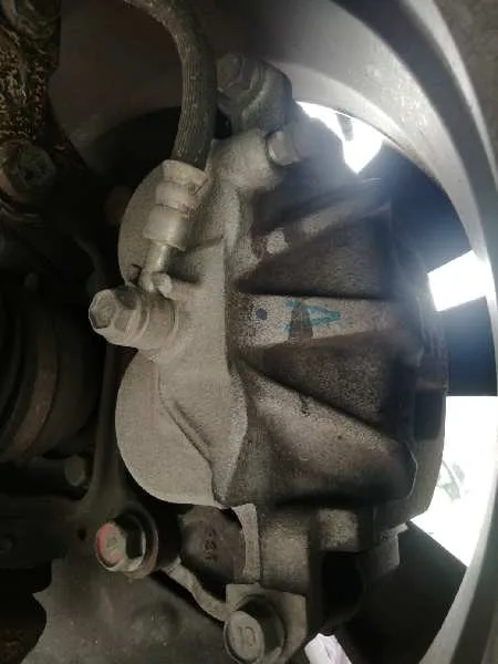 Pinza Freno Delantera Derecha para Subaru Outback (B15)