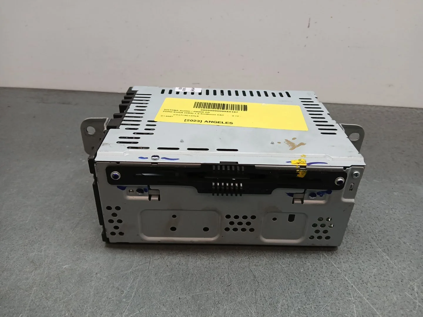 Sistema Audio / Radio Cd para Ford Kuga (Cbs)
