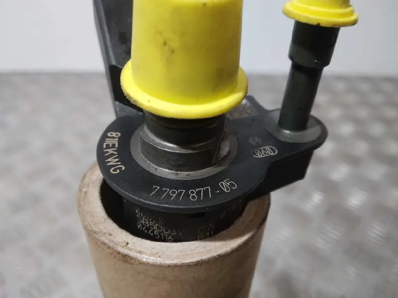 Inyector para Bmw Serie 3 Berlina (E90)