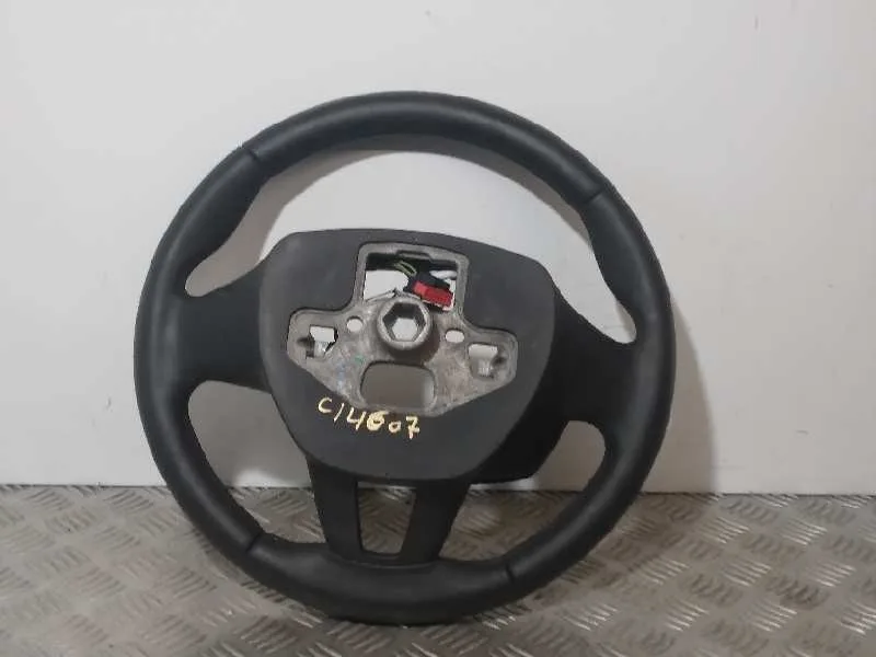 Volante para Ford Kuga (Cbs)