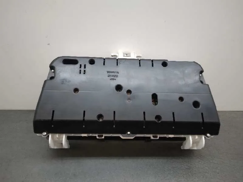 Cuadro Instrumentos para Toyota Corolla Verso (R1)