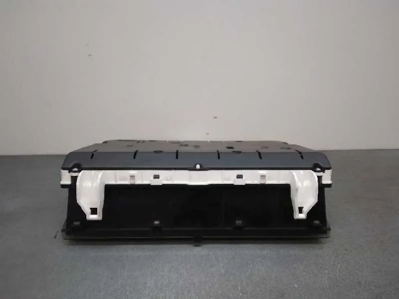 Cuadro Instrumentos para Toyota Corolla Verso (R1)