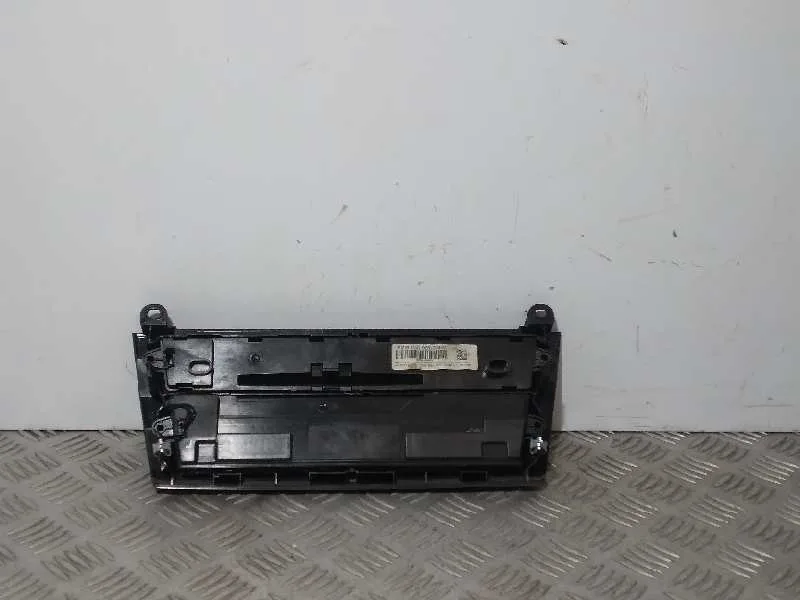 Mando Climatizador para Bmw Serie 1 Lim. (F20)