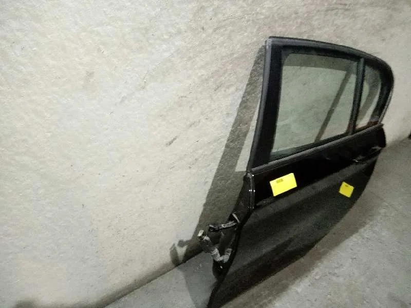 Puerta Trasera Izquierda para Bmw Serie 1 Lim. (F20)