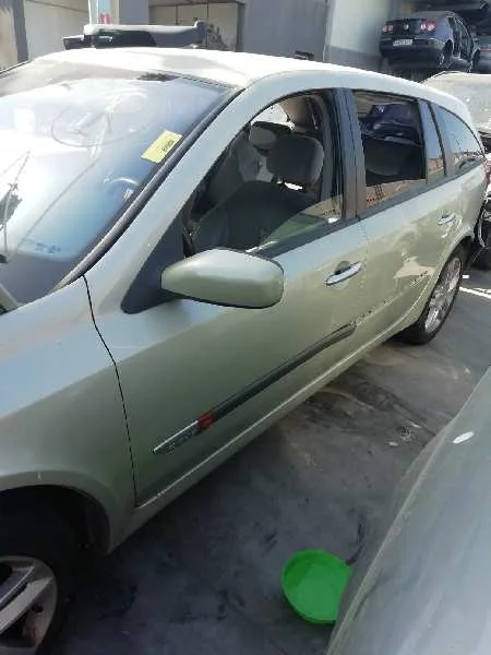 Puerta Delantera Izquierda para Renault Laguna Ii Grandtour (Kg0)
