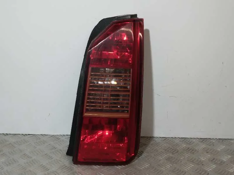 Piloto Trasero Derecho para Fiat Idea (135)