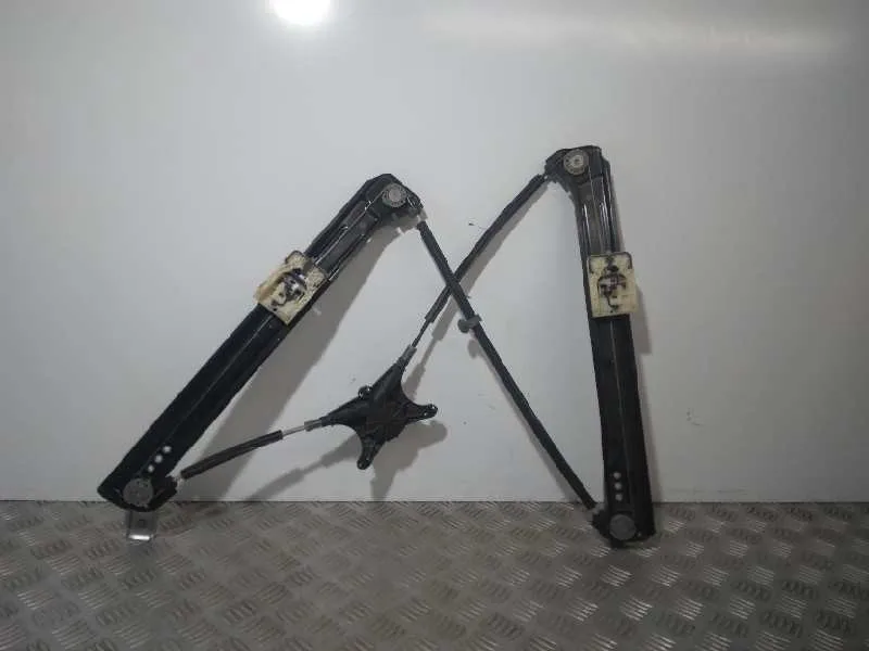 Elevalunas Delantero Izquierdo para Seat Ateca (Khp)