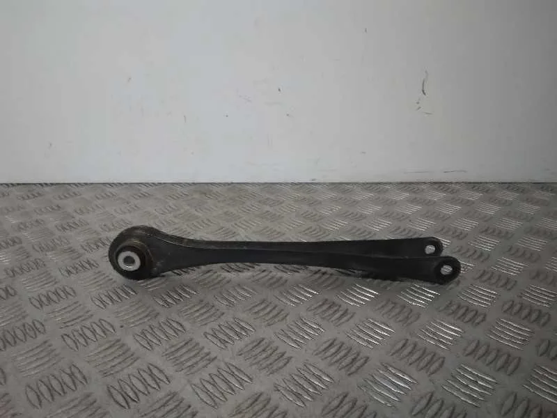 Brazo Suspension Superior Trasero Derecho para Bmw Serie 1 Lim. (F20)