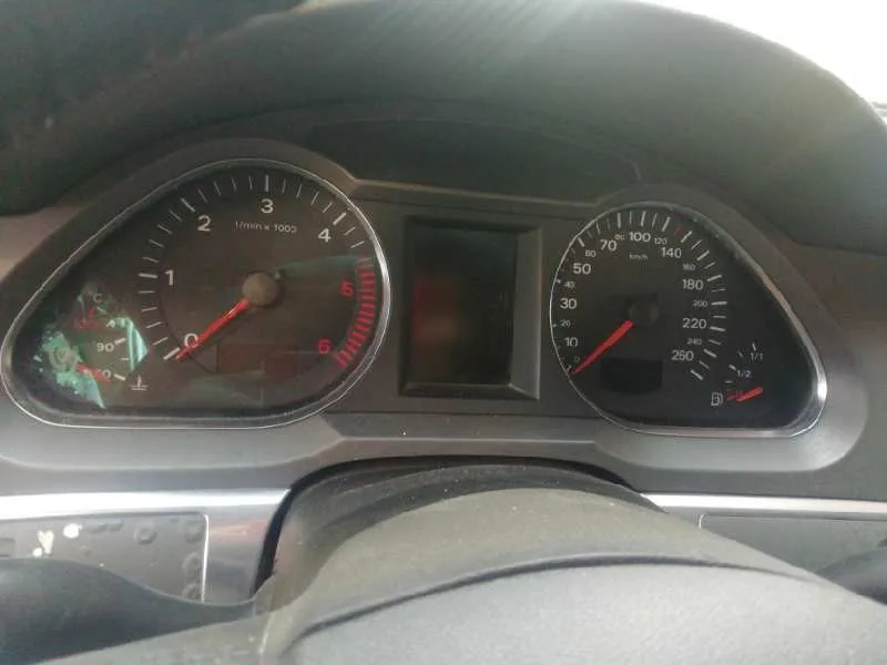 Cuadro Instrumentos para Audi A6 Berlina (4F2)