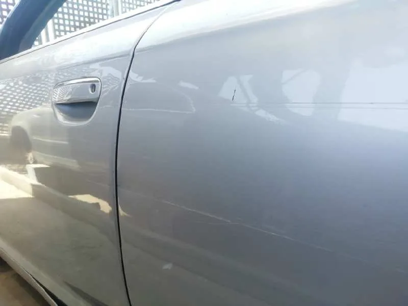 Puerta Trasera Izquierda para Audi A6 Berlina (4F2)