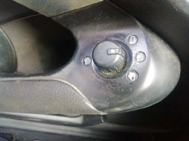 Retrovisor Izquierdo para Audi A6 Berlina (4F2)