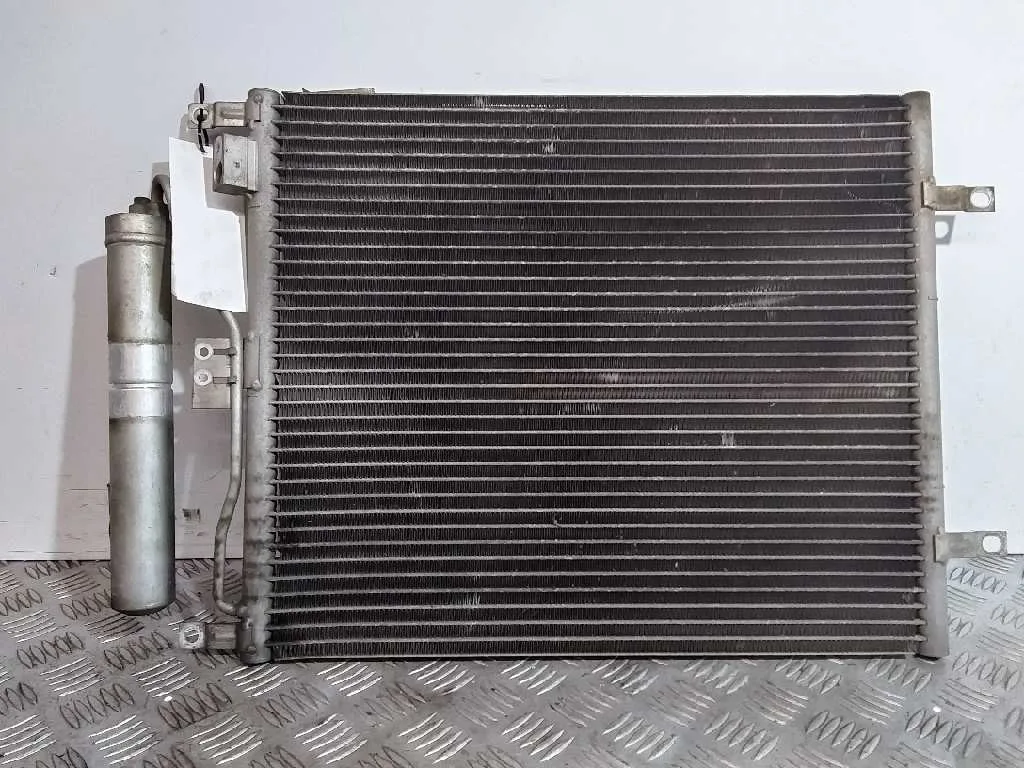 Condensador / Radiador Aire Acondicionado para Nissan Micra (K12E)