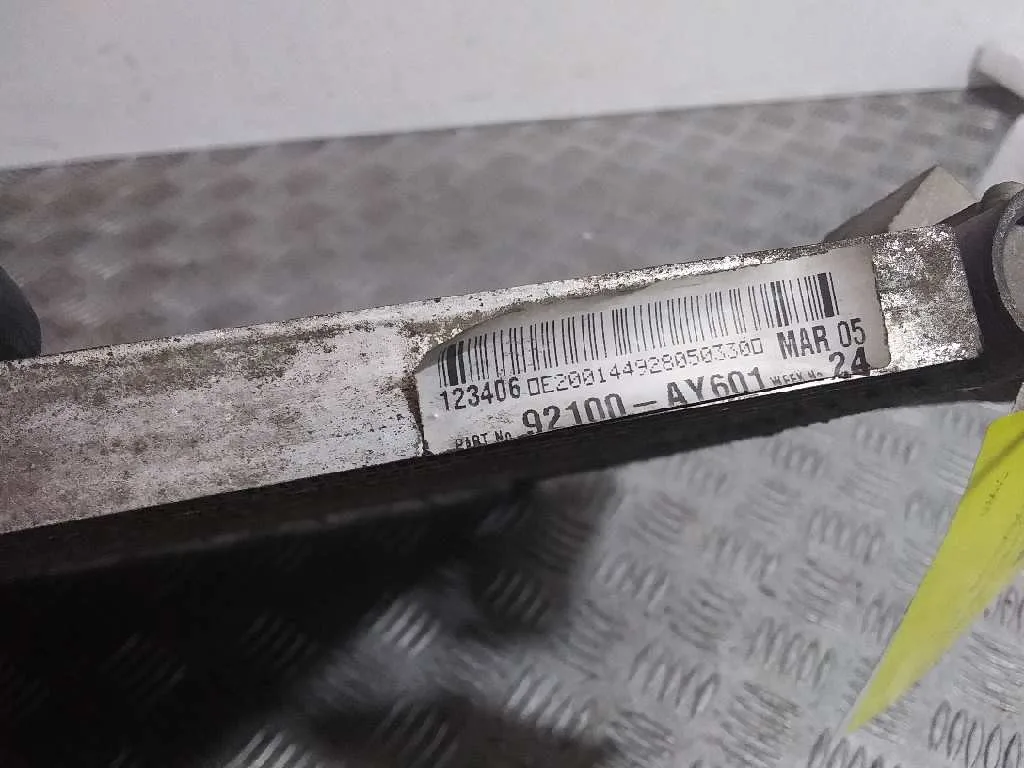Condensador / Radiador Aire Acondicionado para Nissan Micra (K12E)