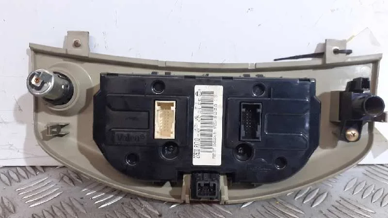 Mando Climatizador para Nissan Micra (K12E)