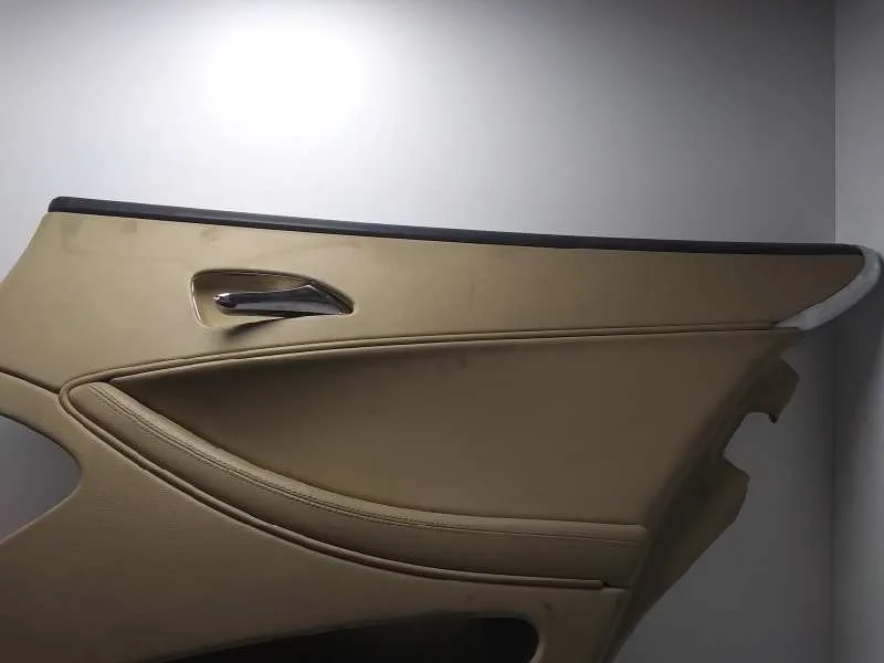 Guarnecido Puerta Trasera Derecha para Mercedes-Benz Clase Cls (W219)