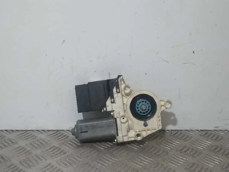Motor Elevalunas Trasero Izquierdo para Skoda Octavia Berlina (1Z3)